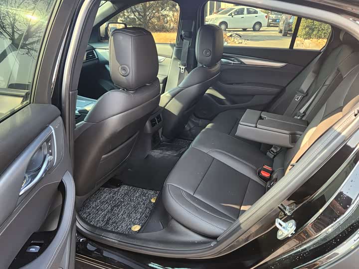 Cadillac CT5 2025 2025款 28T 城市运动版