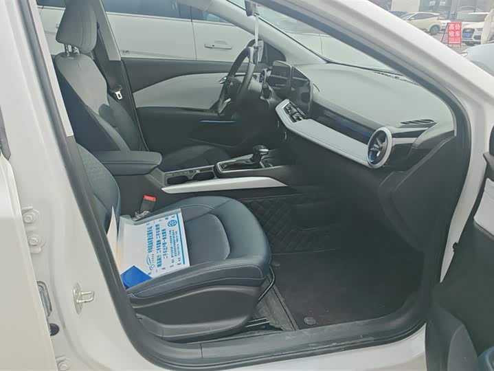 Chevrolet Monza 2024 2024款 1.5L 双离合悦享版