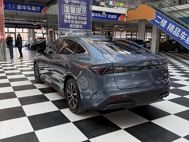 BYD Seal 06 Hybrid/EV 2025 2025款 DM-i 智驾版 120KM尊享型