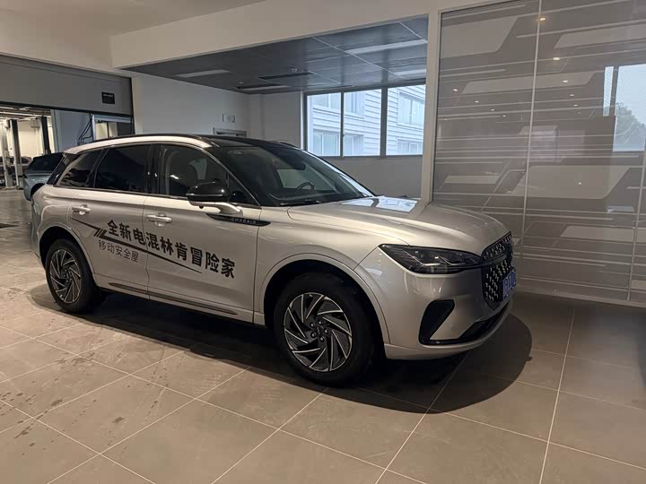 Lincoln Corsair 2024 2024款 1.5T 两驱尊享混动版