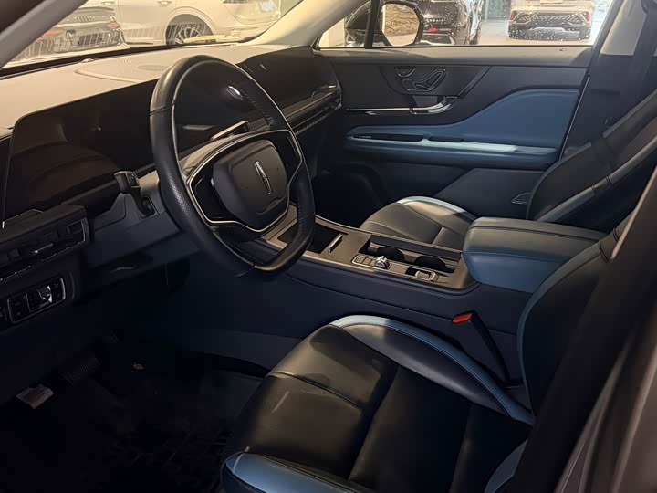 Lincoln Corsair 2024 2024款 1.5T 两驱尊享混动版