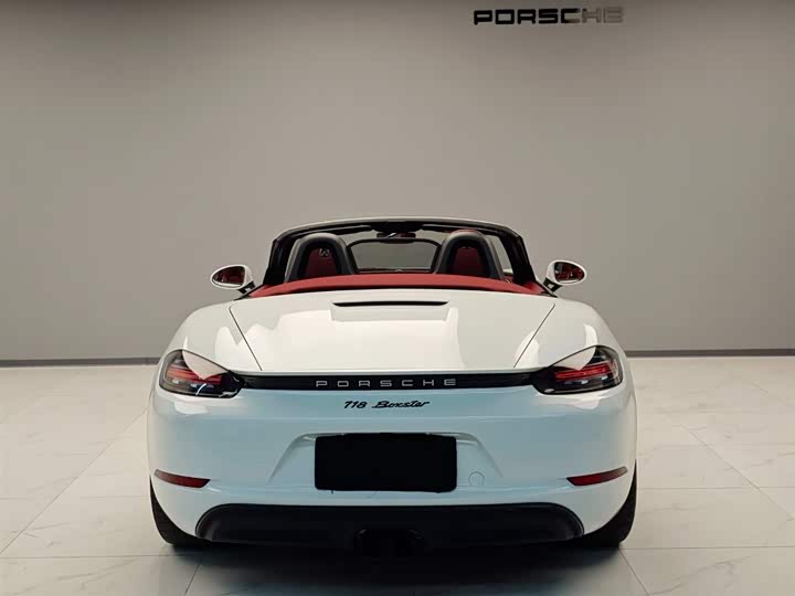 2023 Porsche 718