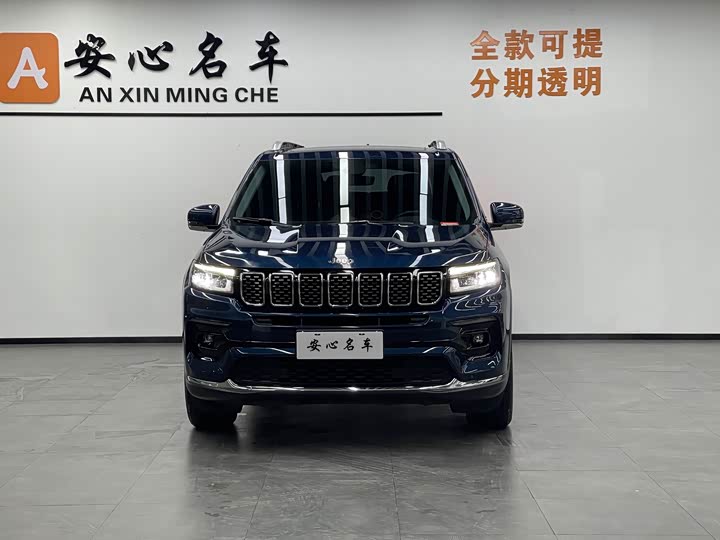 Jeep Grand Commander 2022 2022款 2.0T 两驱豪华版