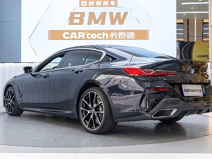 BMW 8 Series 2022 2022款 840i 四门轿跑车 M运动套装