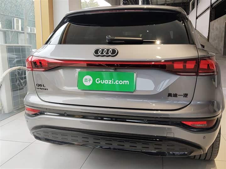 Audi Q6L e-tron 2026 2026款 首发领航版