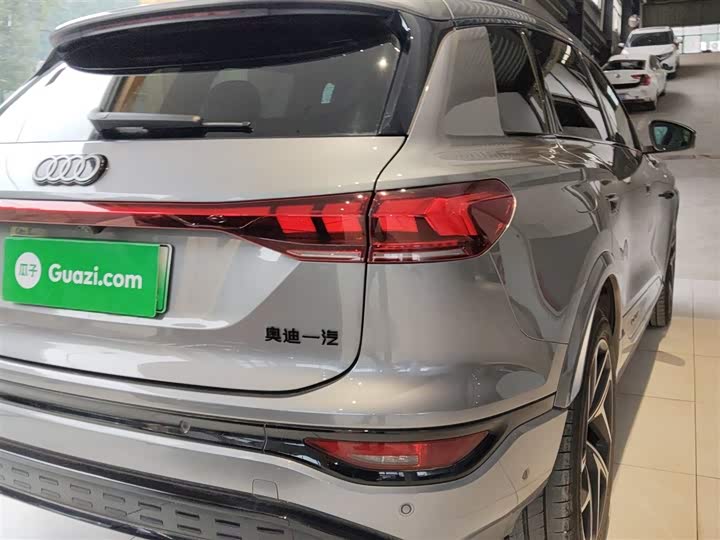 Audi Q6L e-tron 2026 2026款 首发领航版