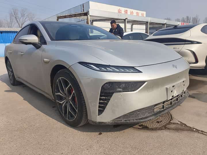 Dongfeng Yipai eπ 007 2025 2025款 纯电 650领航行政版