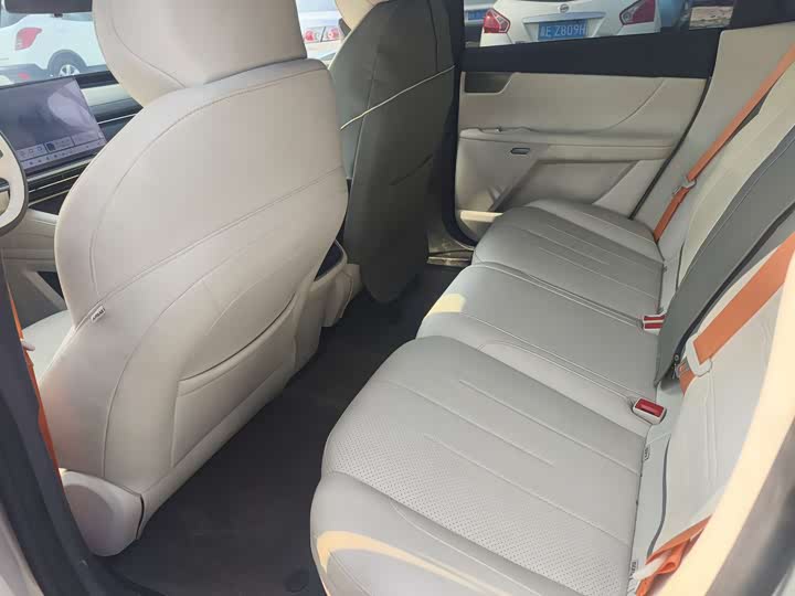 Dongfeng Yipai eπ 007 2025 2025款 纯电 650领航行政版