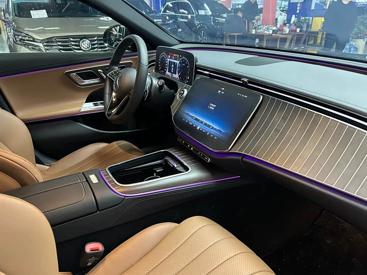 Mercedes-Benz E-Class 2025 2025款 E 300 L 时尚型