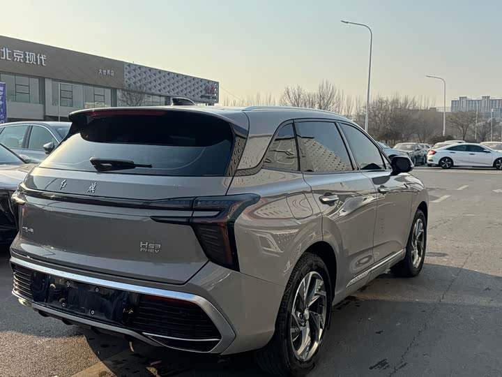 2025 Hongqi HS3 Hybrid