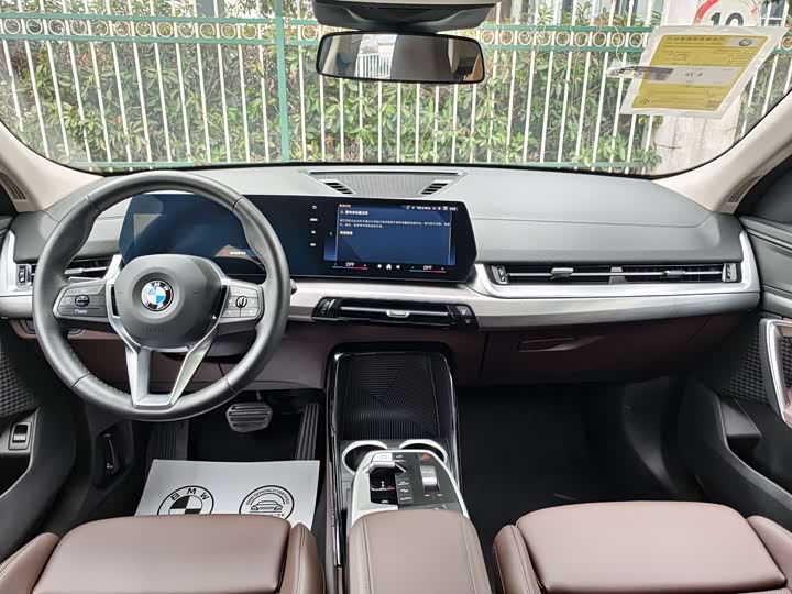 BMW X2 2025 2025款 sDrive25i M运动套装