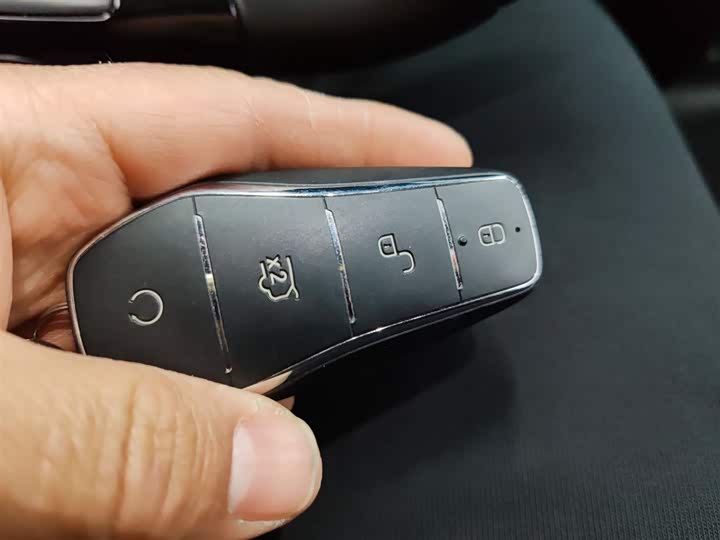 BYD E2 2023 2023款 豪华型