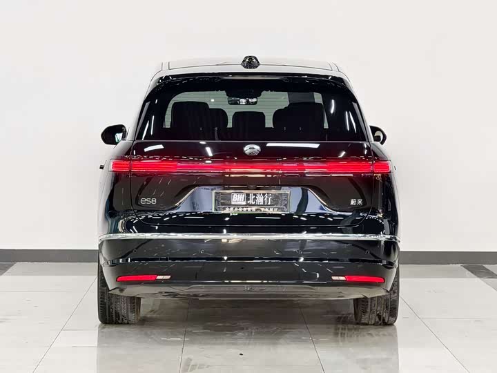 2026 Nio ES8