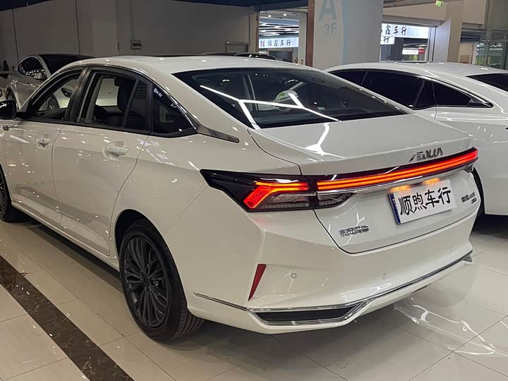 Dongfeng Aeolus Yixuan Max 2022 2022款 1.5T 超帅潮爸版