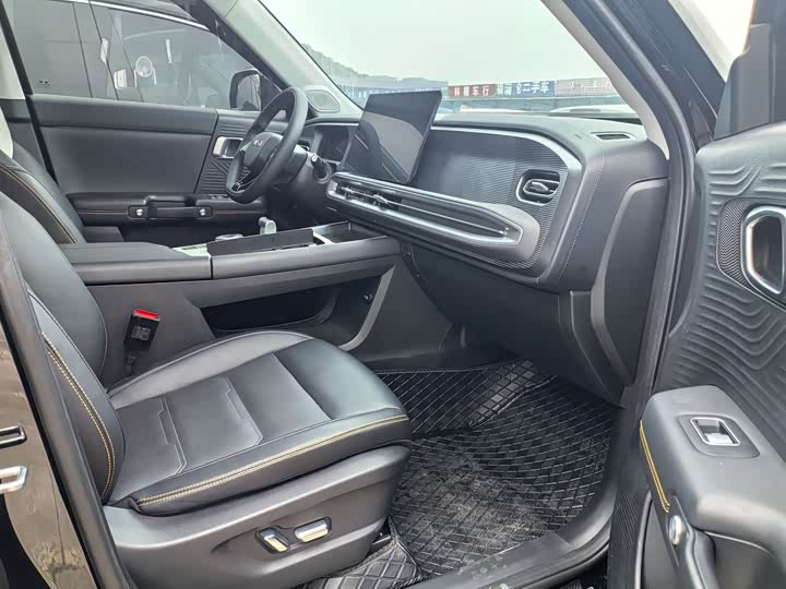 BAIC Beijing BJ30 2024 2024款 1.5T 魔核电驱标准版