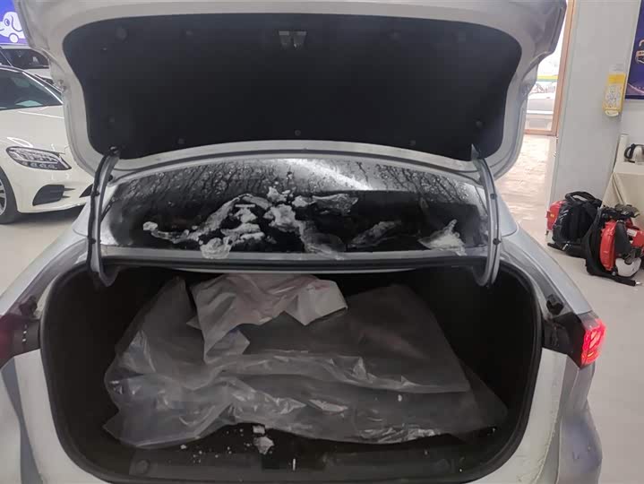 2025 Geely Galaxy L6