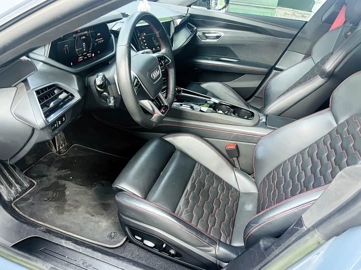 Audi RS e-tron GT 2023 2023款 基本型