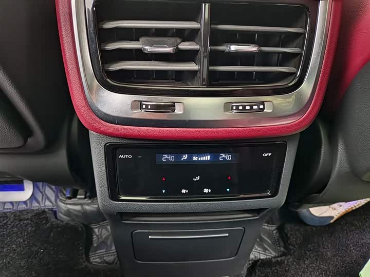 Hongqi E-HS9 2022 2022款 690km 旗享版 六座