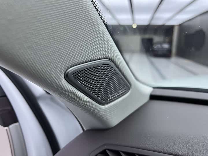 Volkswagen Tavendor 2023 2023款 380TSI 四驱R-Line巡礼版