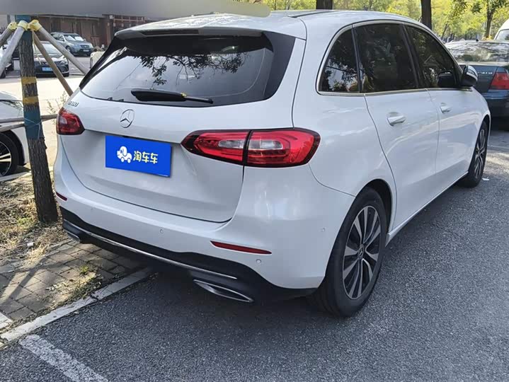 Mercedes-Benz B-Class 2021 2021款 B 180 时尚型