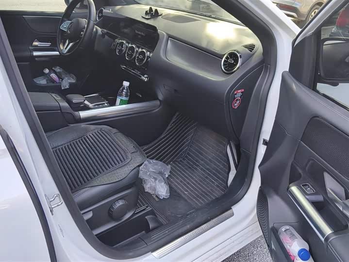 Mercedes-Benz B-Class 2021 2021款 B 180 时尚型