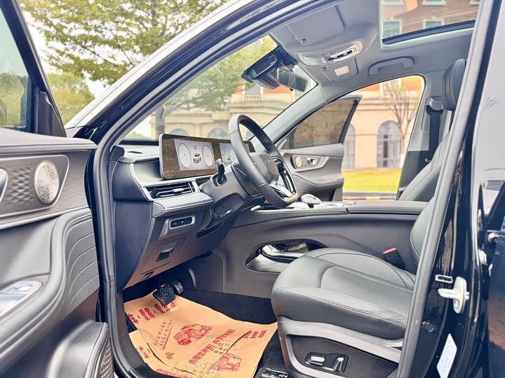 Chery Tiggo 8 Pro 2025 2025款 290T 两驱豪华版