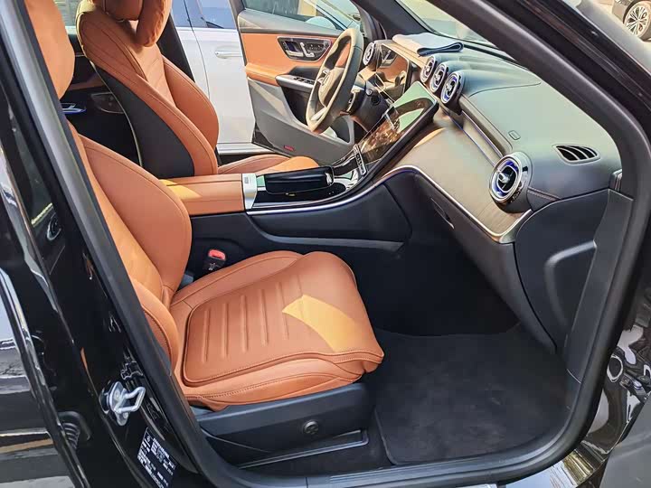 2026 Mercedes-Benz GLC-Class