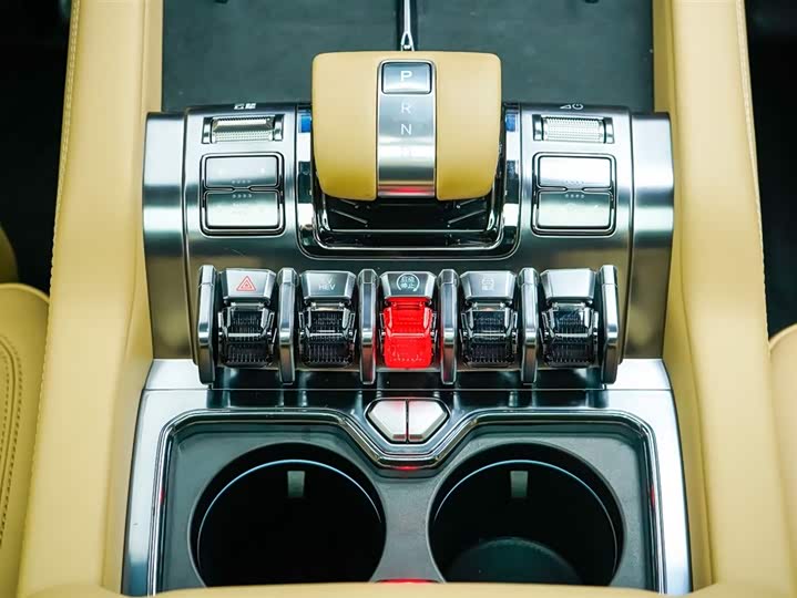 BYD FangChengBao Leopard 8 2025 2025款 智勇旗舰版 7座