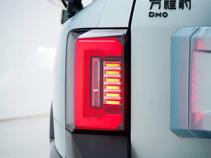 BYD FangChengBao Leopard 8 2025 2025款 智勇旗舰版 7座