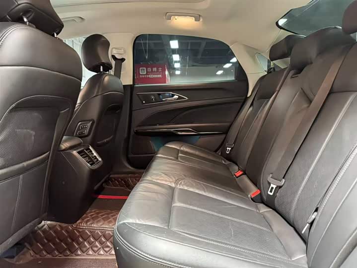 Ford Taurus 2019 2019款 EcoBoost 245 尊享版