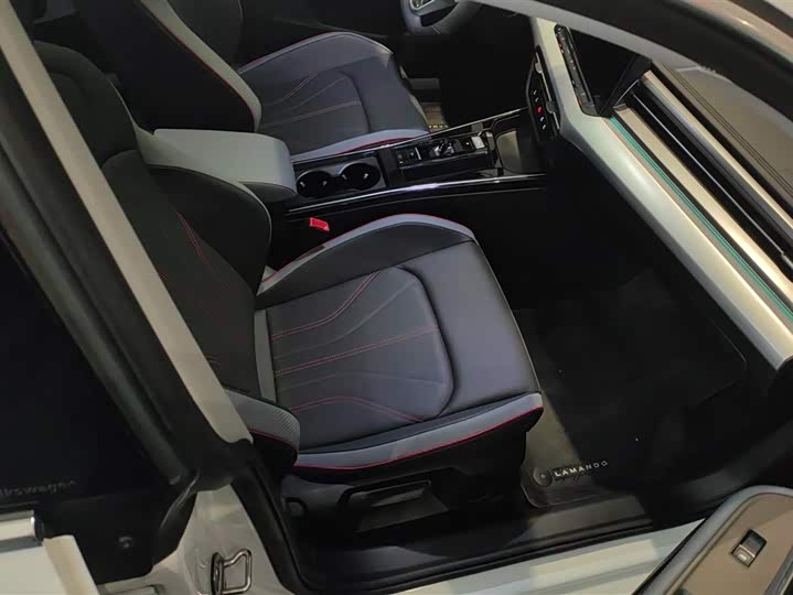 Volkswagen Lamando L 2025 2025款 凌渡L 280TSI DSG酷辣版