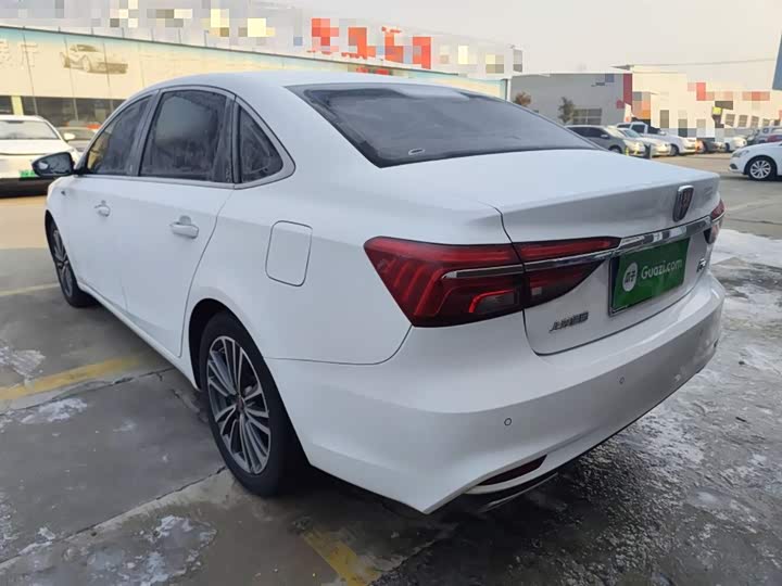 Roewe i6 2020 2020款 PLUS 1.6L CVT 4G互联荣耀旗舰版
