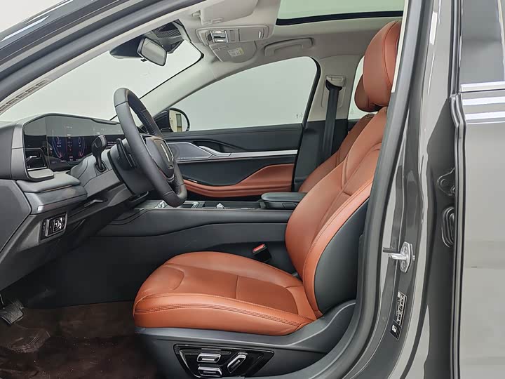 Lincoln Z (Zephyr) 2024 2024款 2.0T 尊尚版