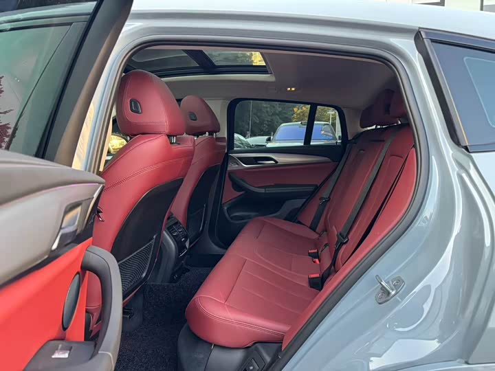 BMW X4 2022 2022款 xDrive 30i M运动套装