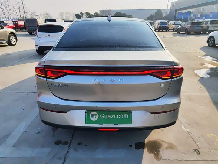 GAC Aion S 2023 2023款 魅 580 磷酸铁锂