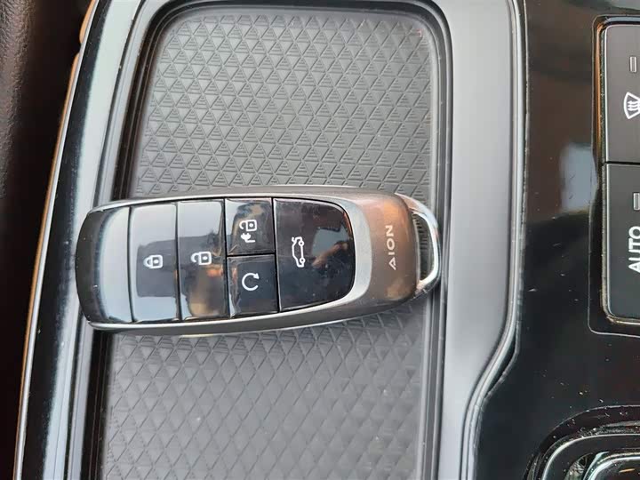 GAC Aion S 2023 2023款 魅 580 磷酸铁锂