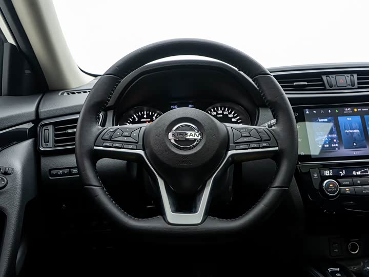 Nissan X-Trail 2023 2023款 经典 2.0L 两驱智联舒享版