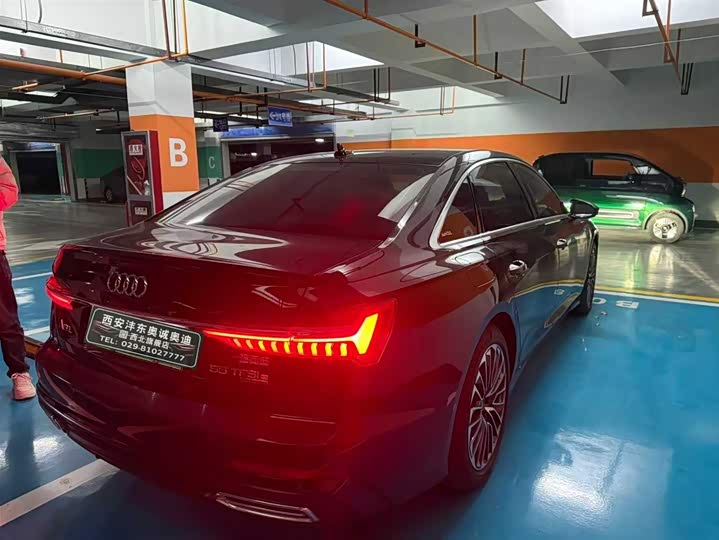 Audi A6L Hybrid 2022 2022款 55 TFSI e quattro