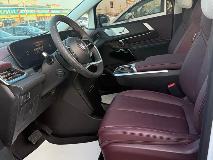 Buick GL8 Century 2025 2025款 2.0T 七座蕴世版