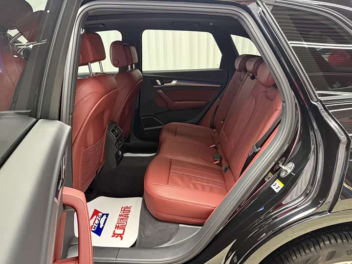 Audi Q5L 2025 2025款 45 TFSI 豪华动感型