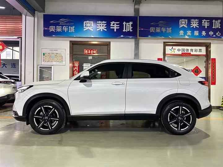 Honda Vezel 2023 2023款 1.5L CVT精英版