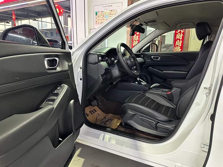 Honda Vezel 2023 2023款 1.5L CVT精英版