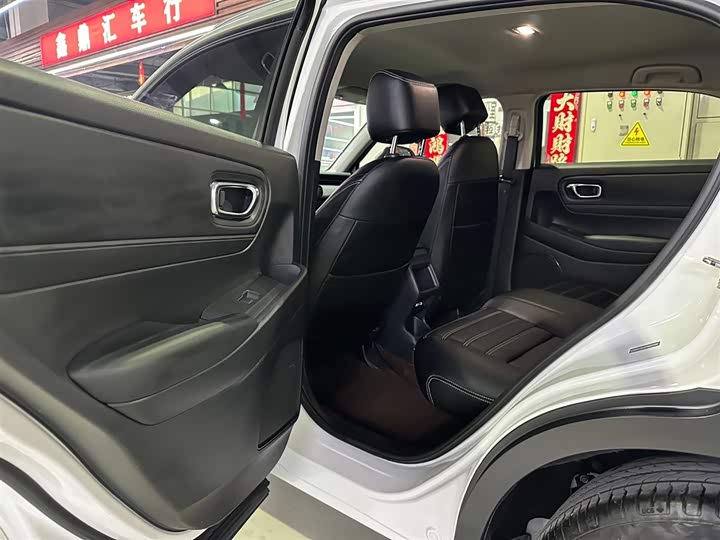 Honda Vezel 2023 2023款 1.5L CVT精英版