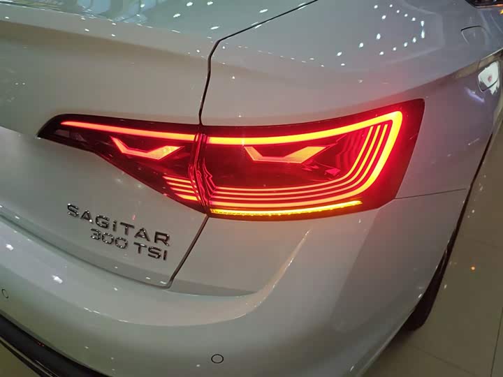 Volkswagen Sagitar L 2025 2025款 改款三 300TSI DSG超越版