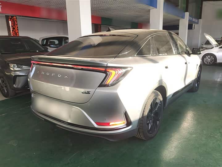 BAIC Arcfox Alpha S 2023 2023款 735E+ 森林版PRO 160kW