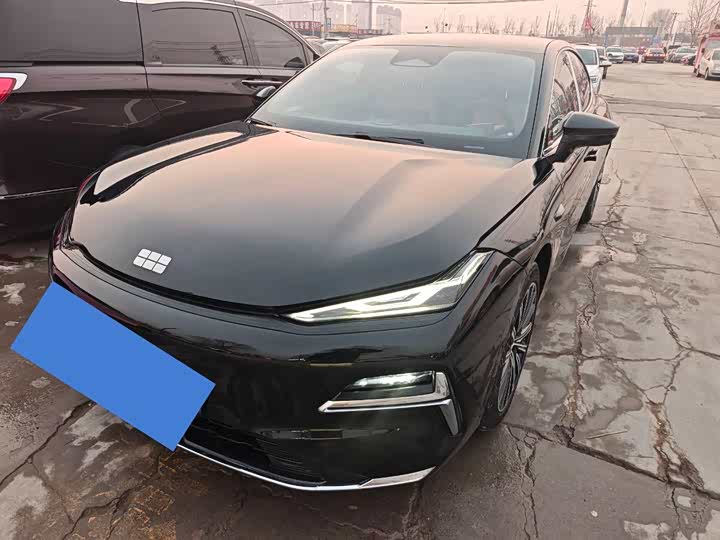 Geely Galaxy Starshine 8 EM-i 2025 2025款 130km EM-i 尊贵版