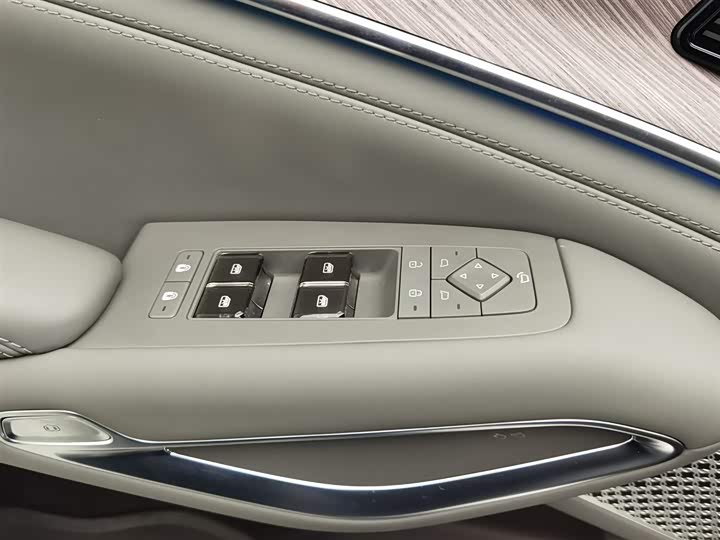 Denza N9 2025 2025款 旗舰型