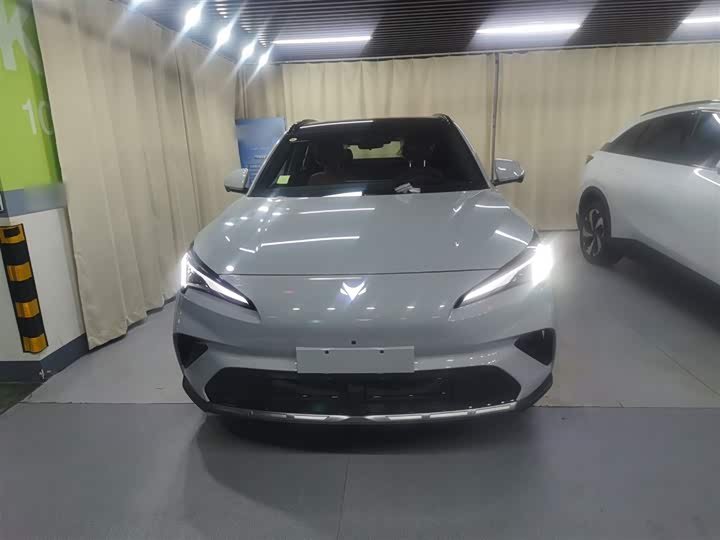 2026 BAIC Arcfox Alpha T5