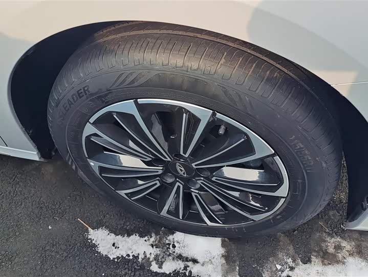 Chery Fulwin A8 2024 2024款 127 出行版