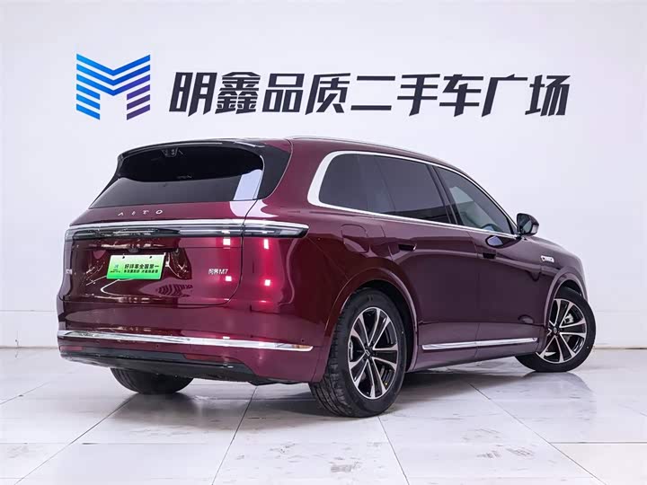 Aito M7 2026 2026款 增程 Max四驱版 5座
